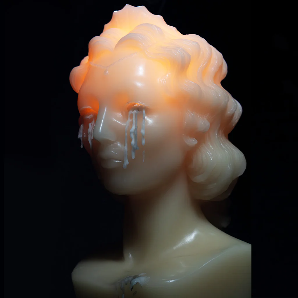 WEEPING BUST