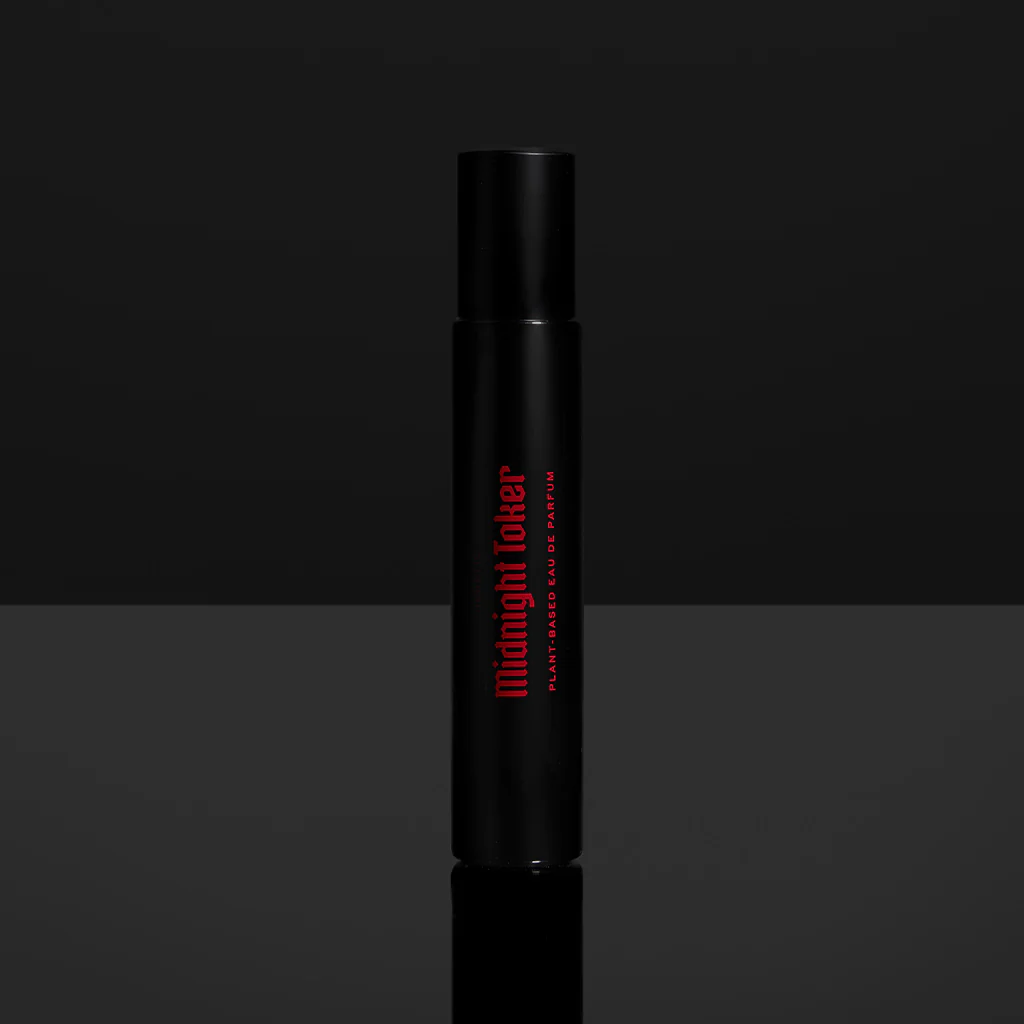 127-midnight-toker-9.webp MIDNIGHT TOKER