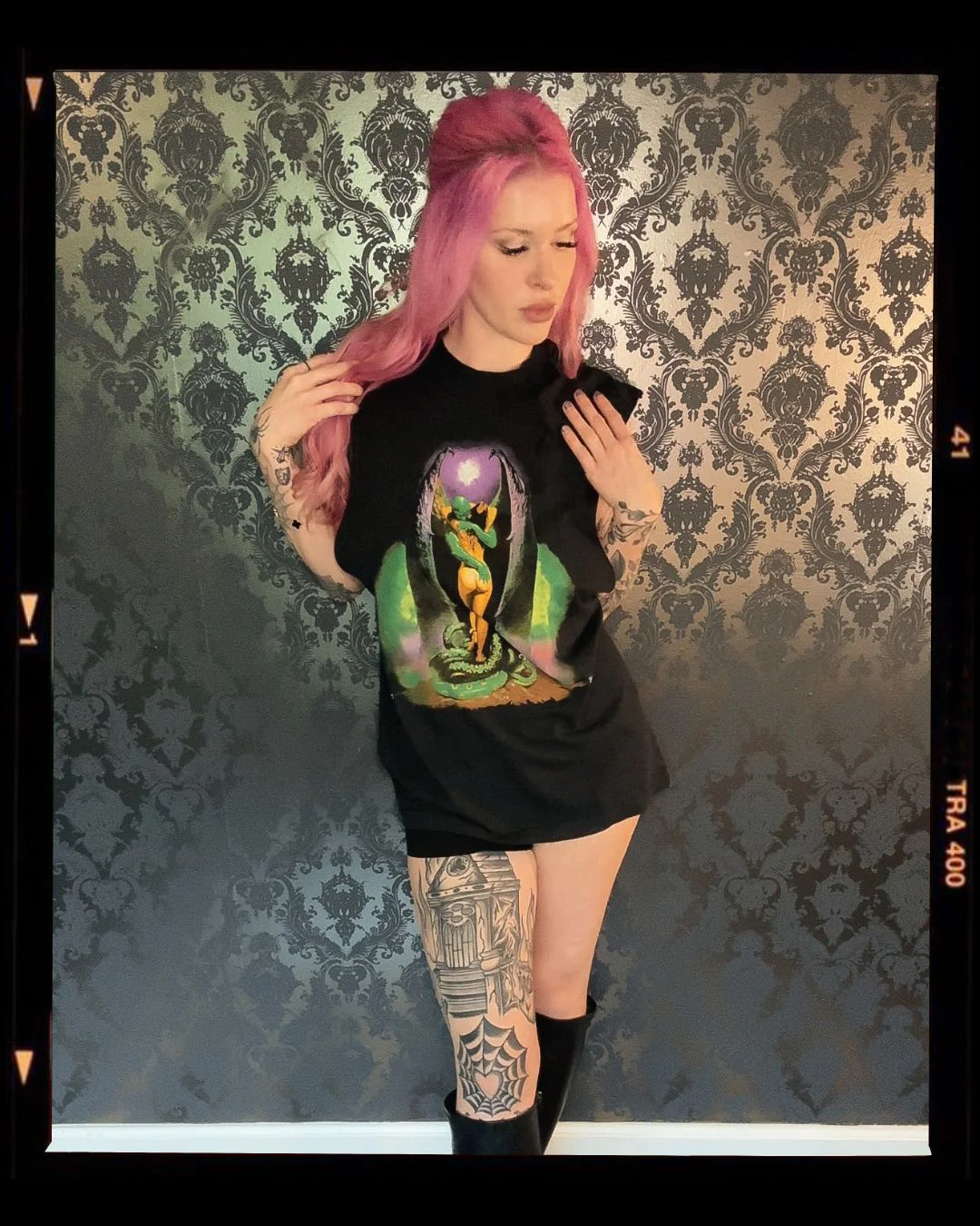 BORIS VALLEJO VAMPIRE'S KISS COLLECTION
