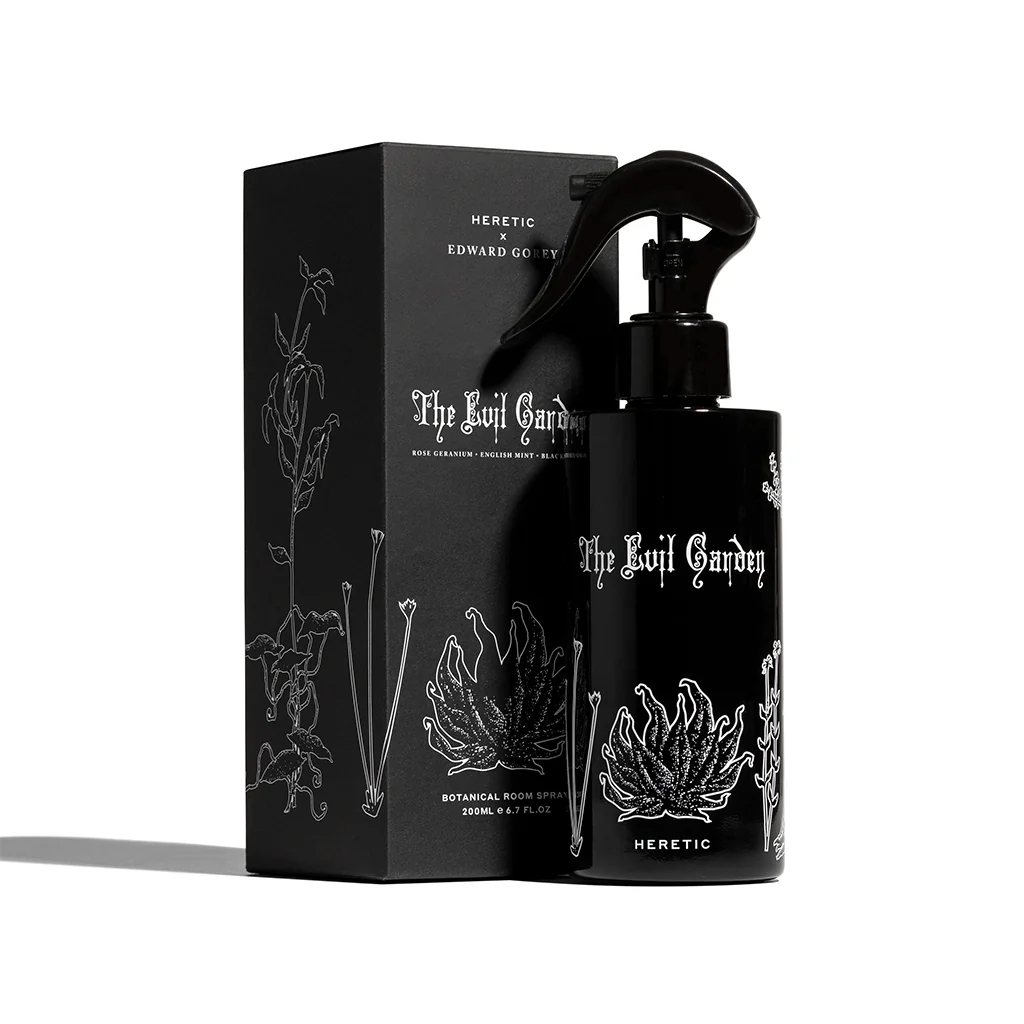 7-the-evil-garden-room-spray-4.webp THE EVIL GARDEN ROOM SPRAY